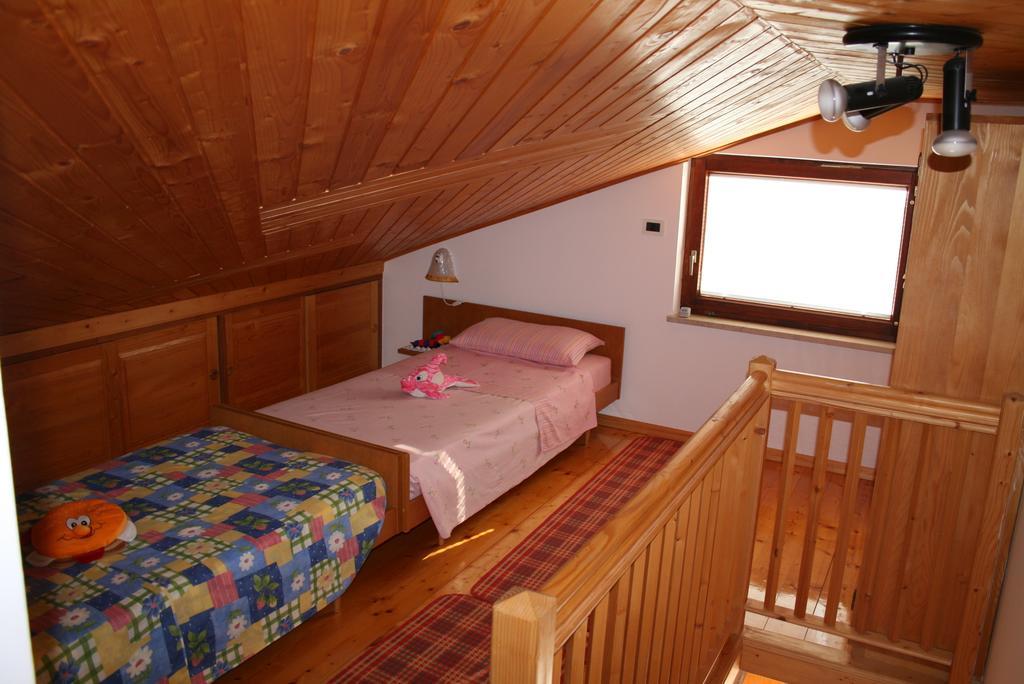 Apartment Pokrajac ロヴィンスコ・セロ 部屋 写真